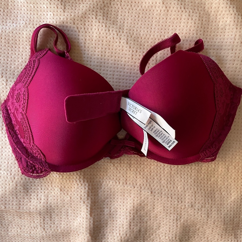 Victoria's Secret Red Underwire Bra Intimates Sleepwear